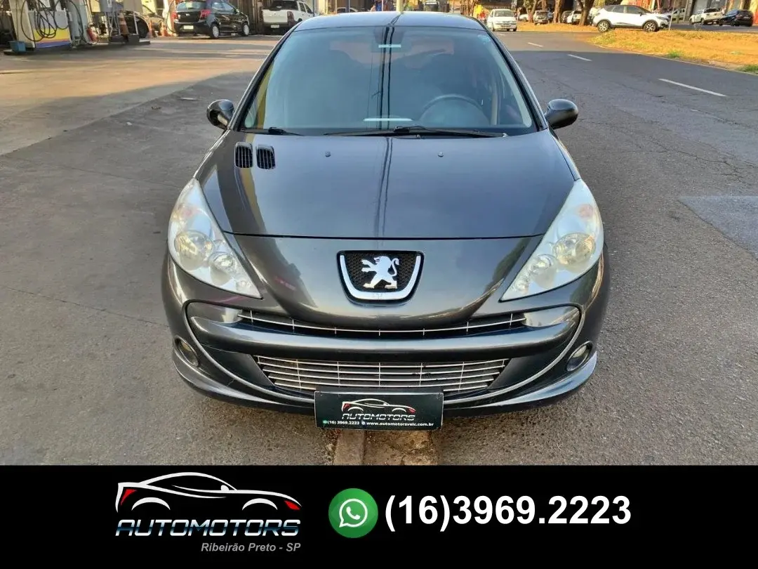 PEUGEOT 207 Hatch - Foto