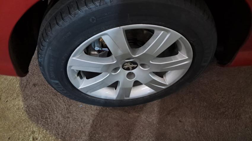 PEUGEOT 308 - Foto