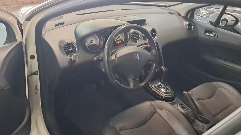 PEUGEOT 308 - Foto