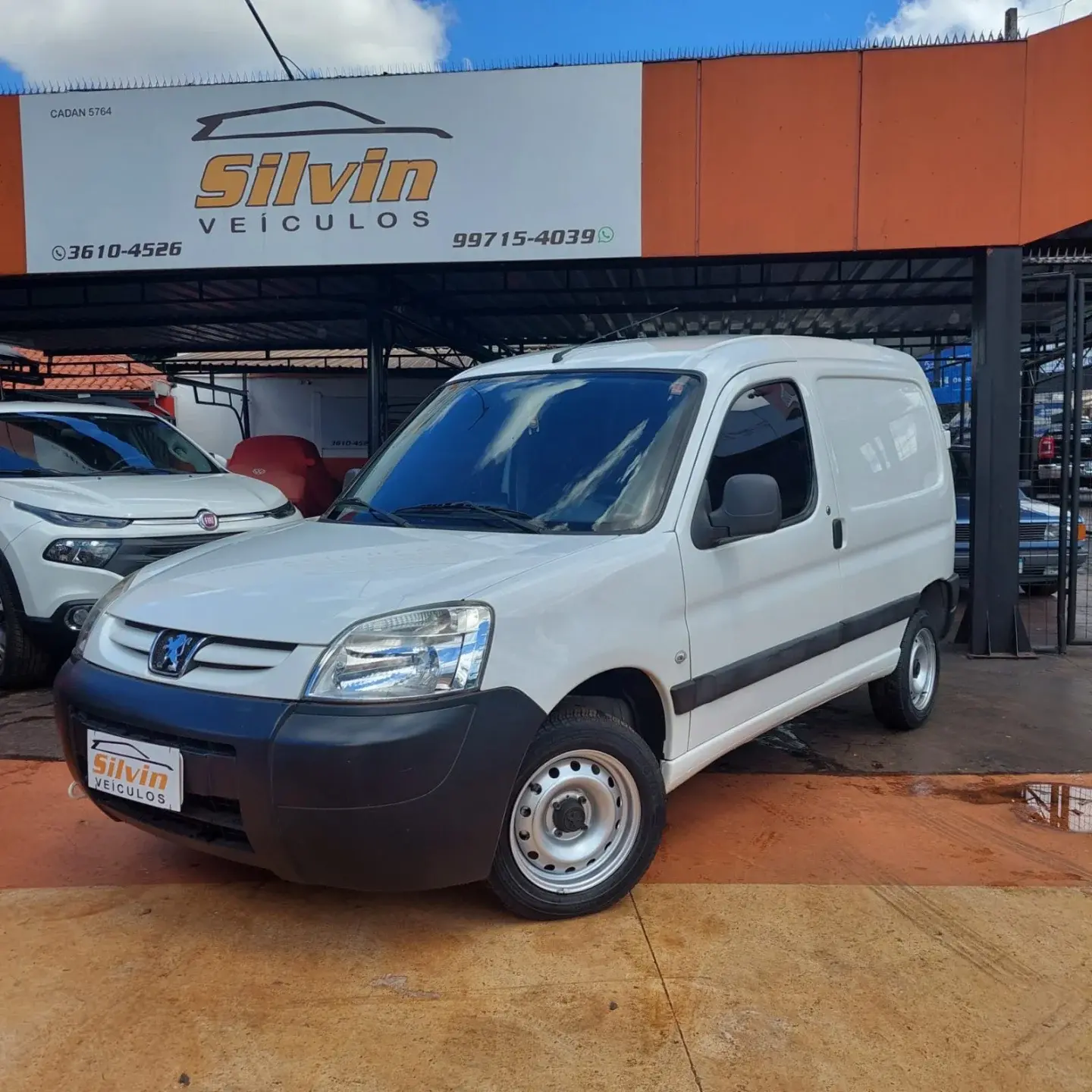 PEUGEOT Partner - Foto