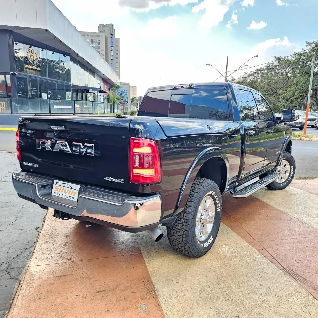 RAM 2500 - Foto