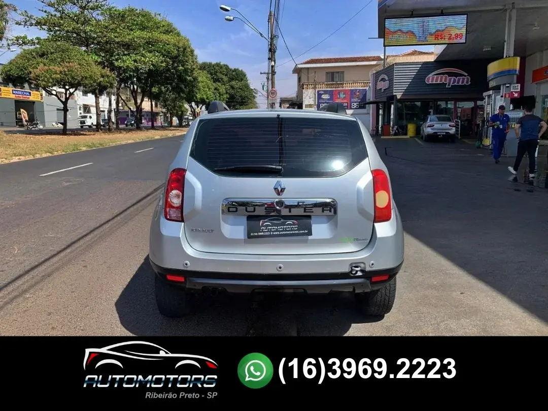 RENAULT Duster - Foto