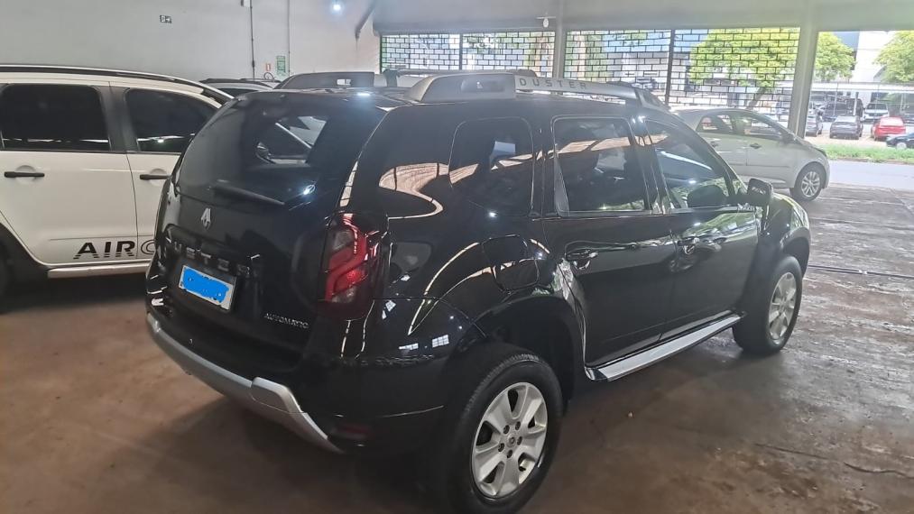 RENAULT Duster - Foto