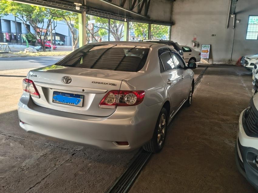 TOYOTA Corolla - Foto