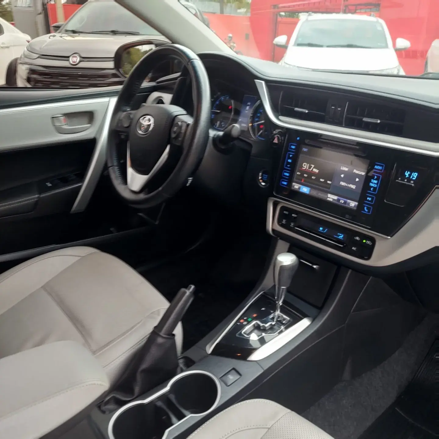 TOYOTA Corolla - Foto