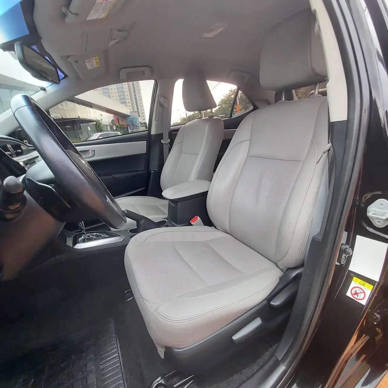 TOYOTA Corolla - Foto