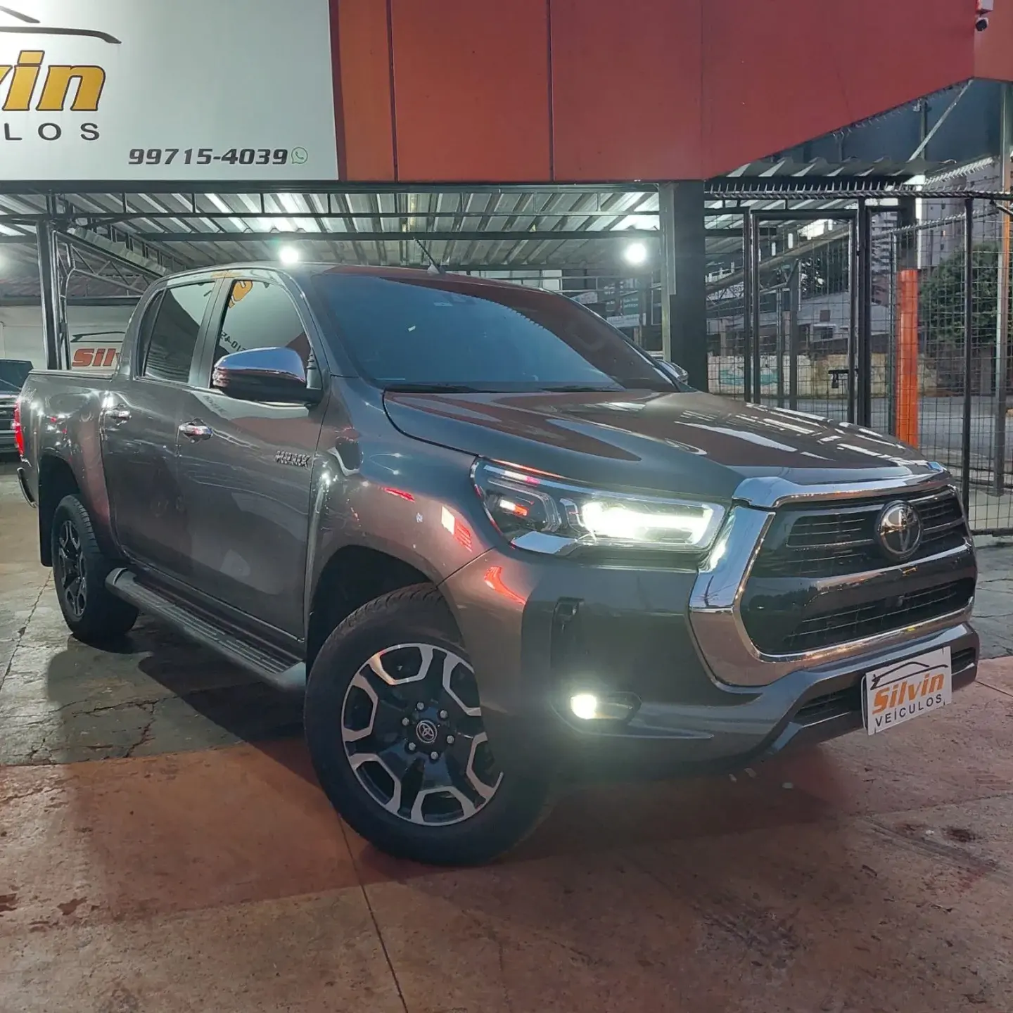 TOYOTA Hilux Caminhonete