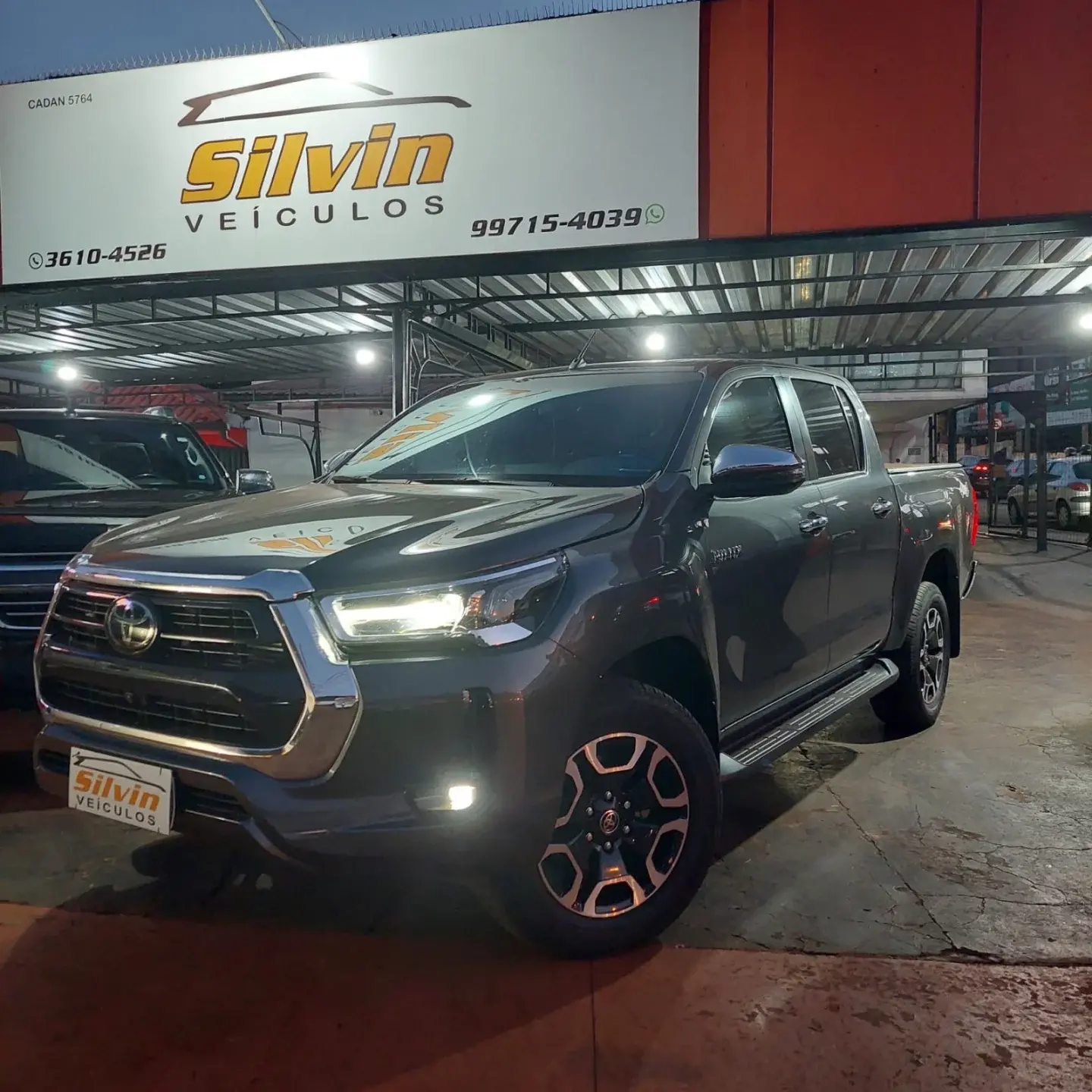 TOYOTA Hilux Caminhonete - Foto