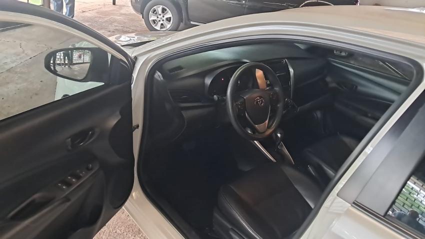 TOYOTA Yaris Hatch - Foto