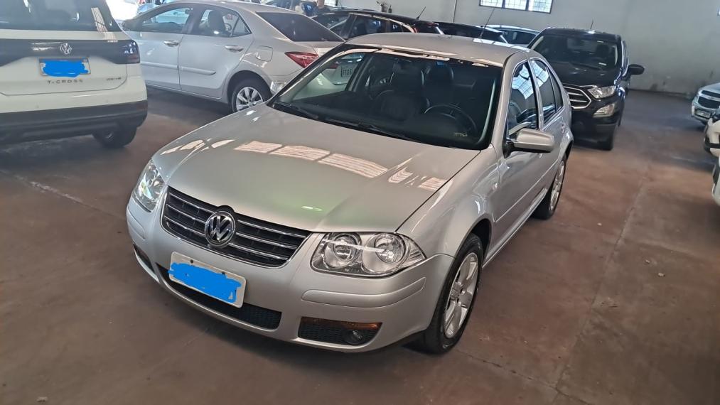 VOLKSWAGEN Bora - Foto