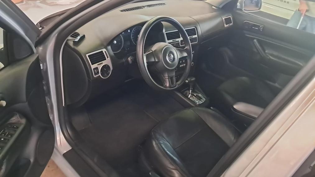 VOLKSWAGEN Bora - Foto