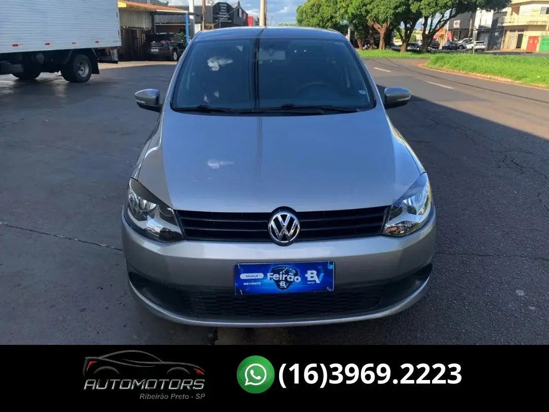 VOLKSWAGEN Fox - Foto