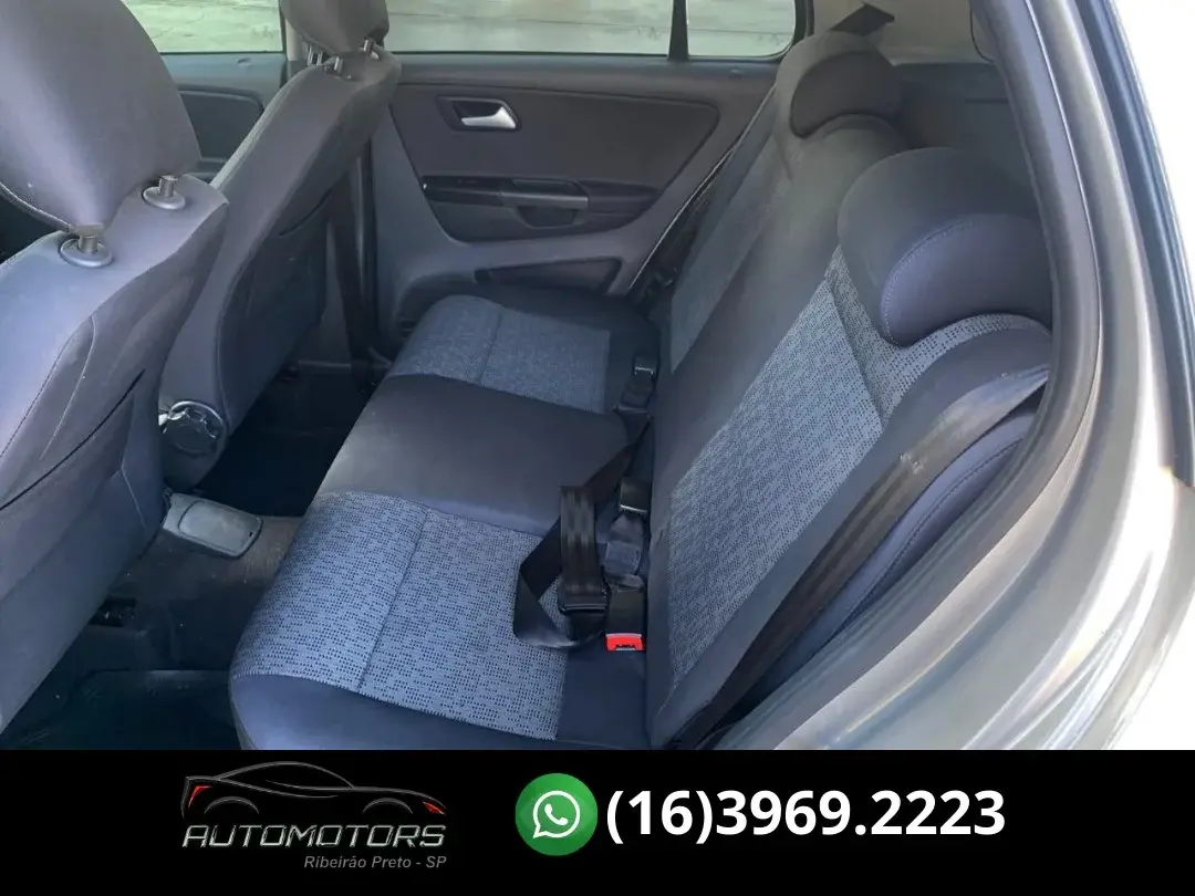 VOLKSWAGEN Fox - Foto