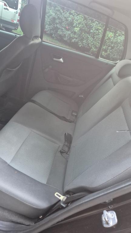 VOLKSWAGEN Fox - Foto