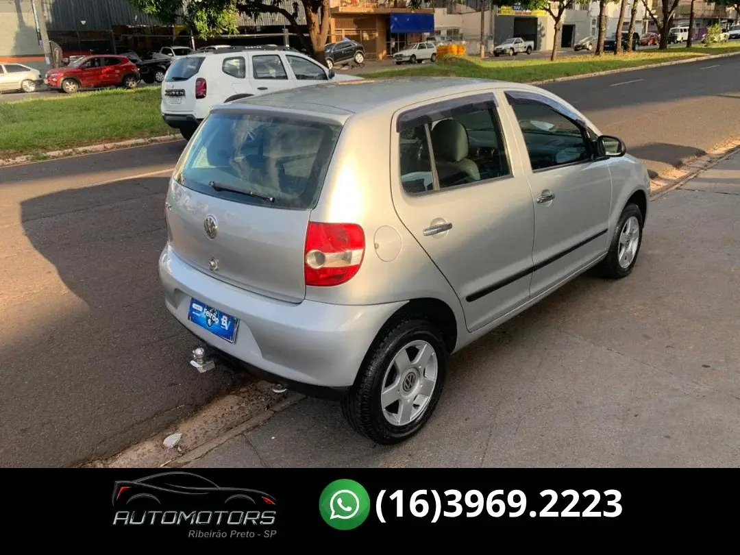 VOLKSWAGEN Fox - Foto