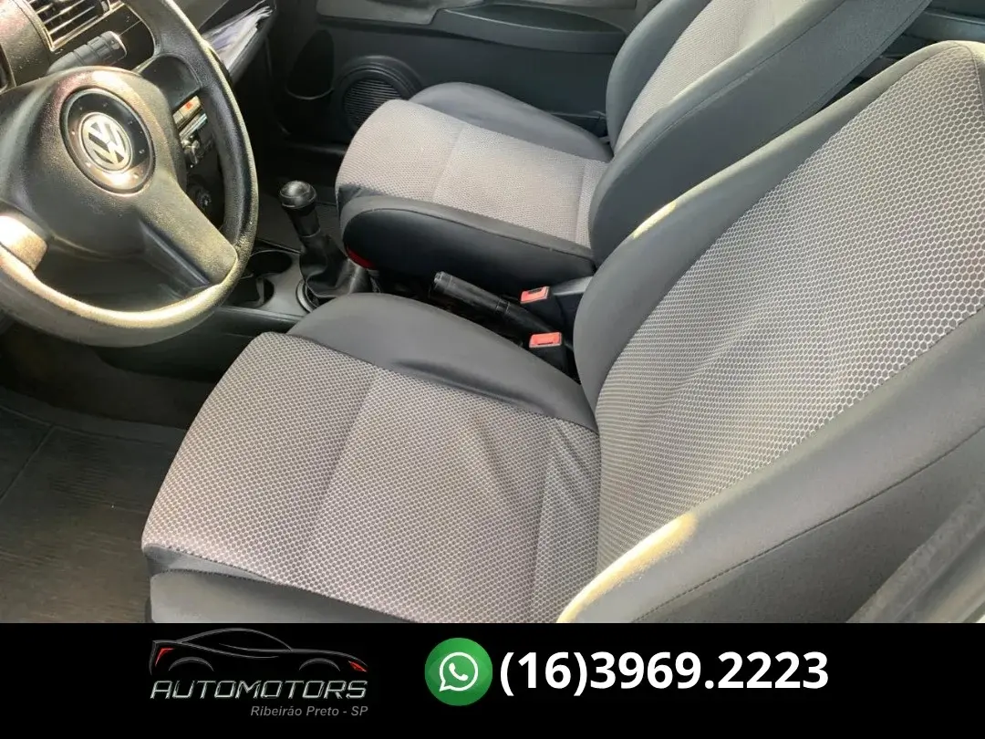 VOLKSWAGEN Fox - Foto