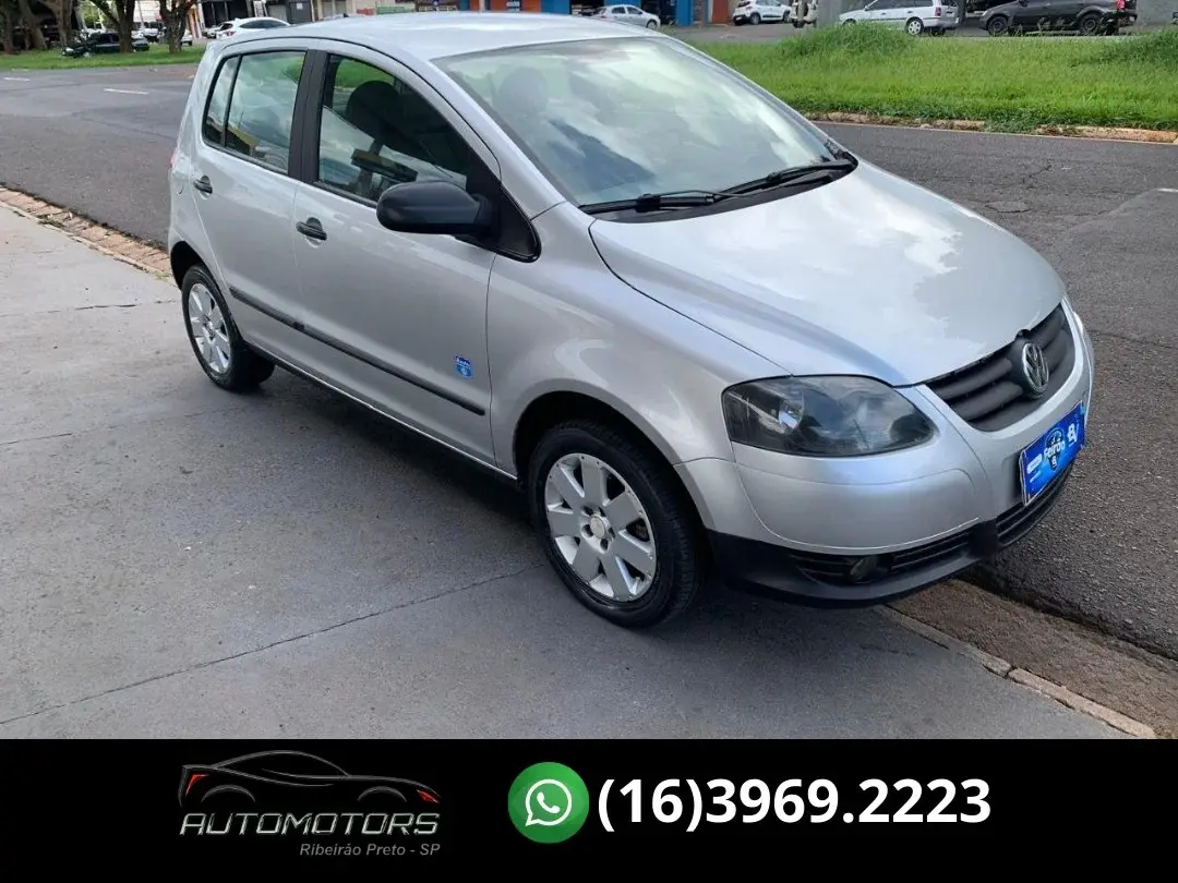 VOLKSWAGEN Fox - Foto