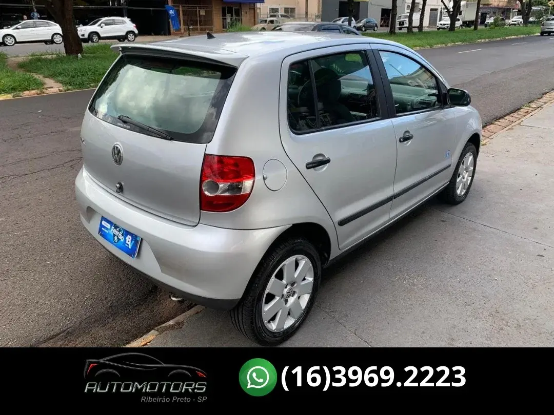 VOLKSWAGEN Fox - Foto
