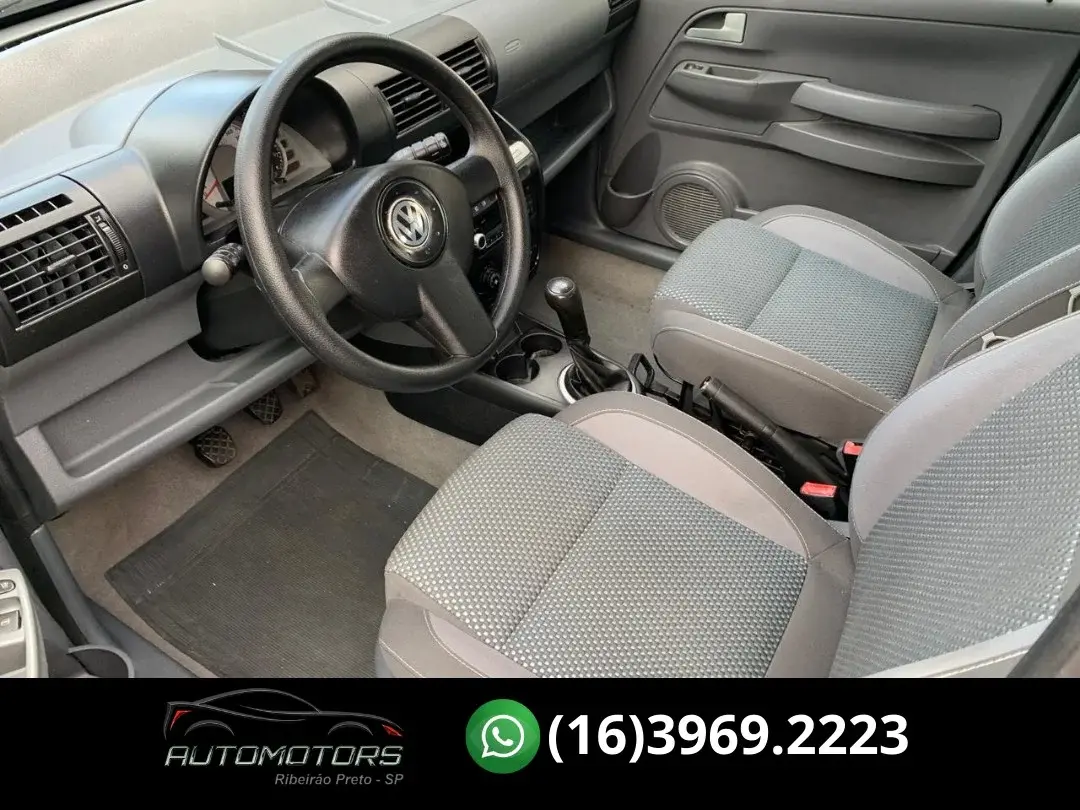 VOLKSWAGEN Fox - Foto