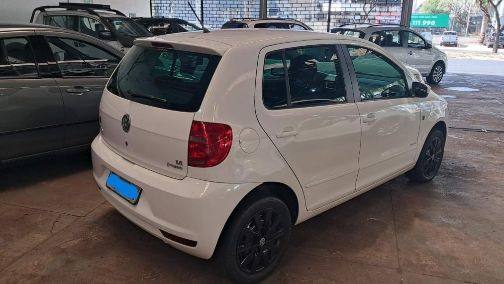 VOLKSWAGEN Fox - Foto