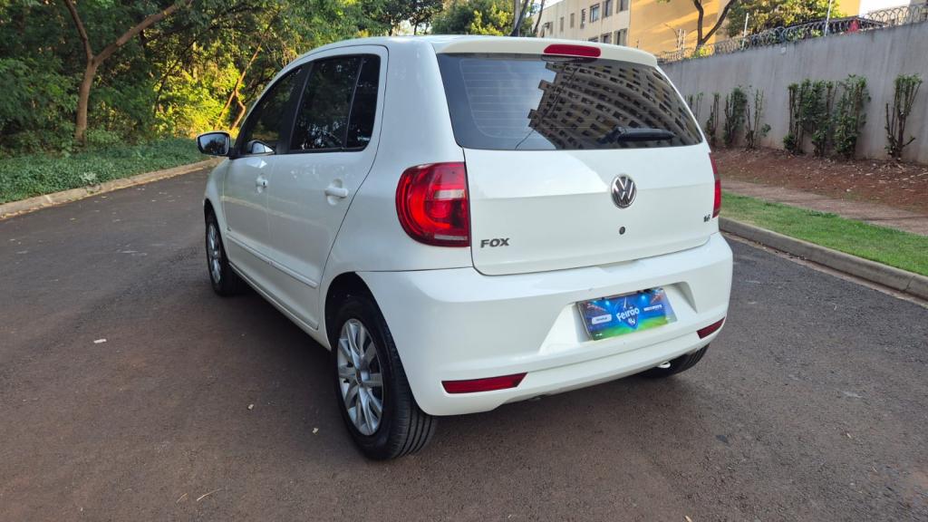 VOLKSWAGEN Fox - Foto