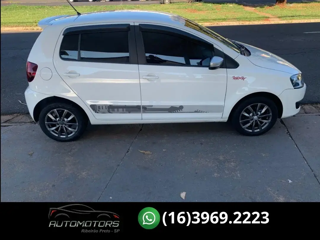 VOLKSWAGEN Fox - Foto