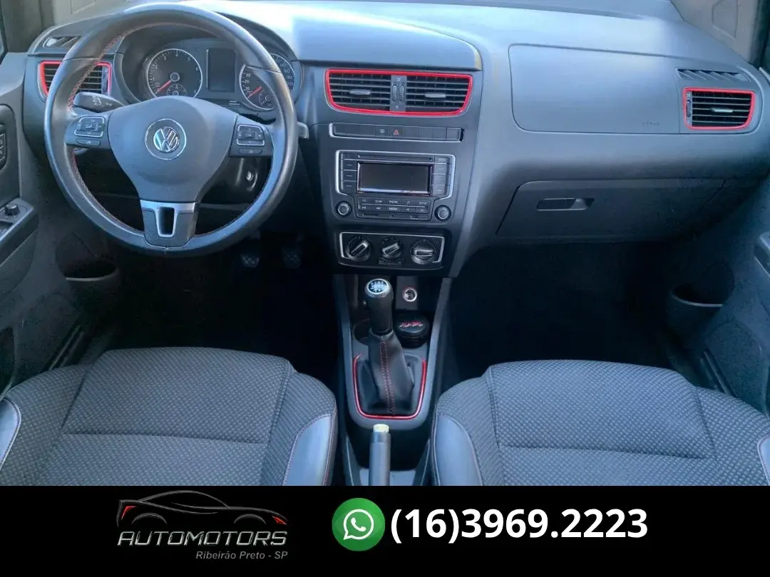 VOLKSWAGEN Fox - Foto