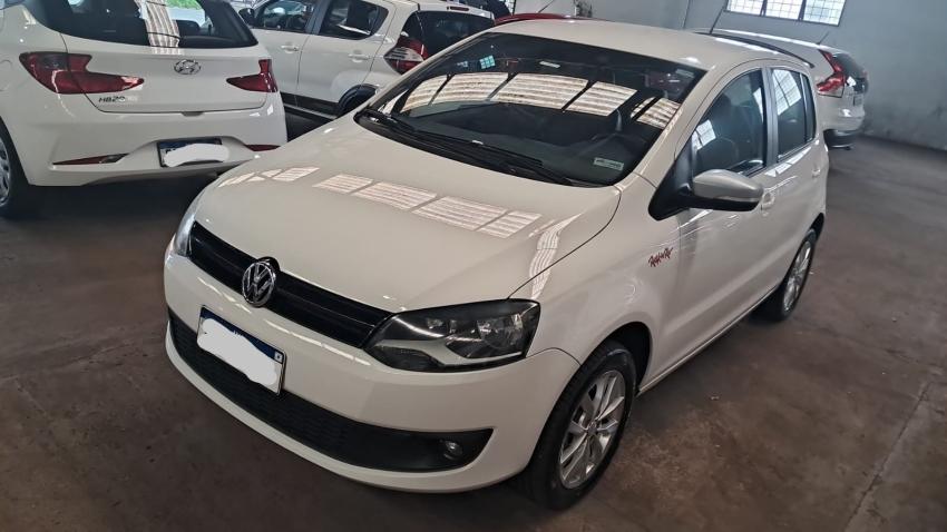 VOLKSWAGEN Fox - Foto