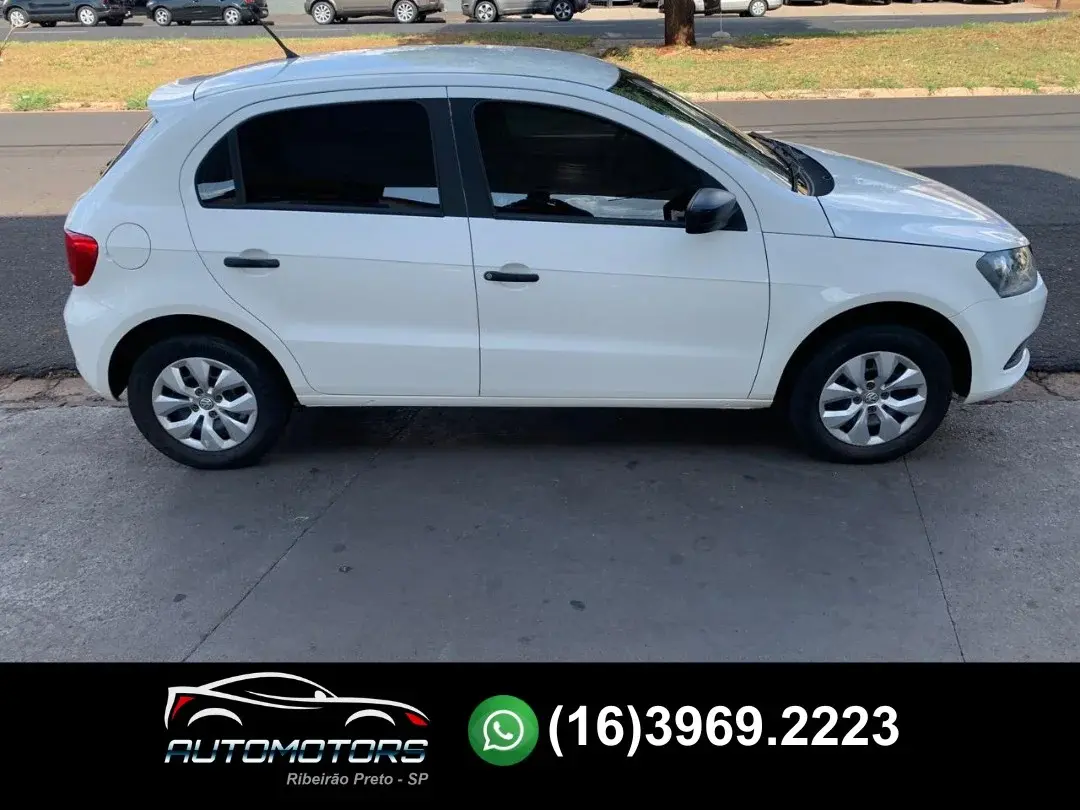 VOLKSWAGEN Gol - Foto