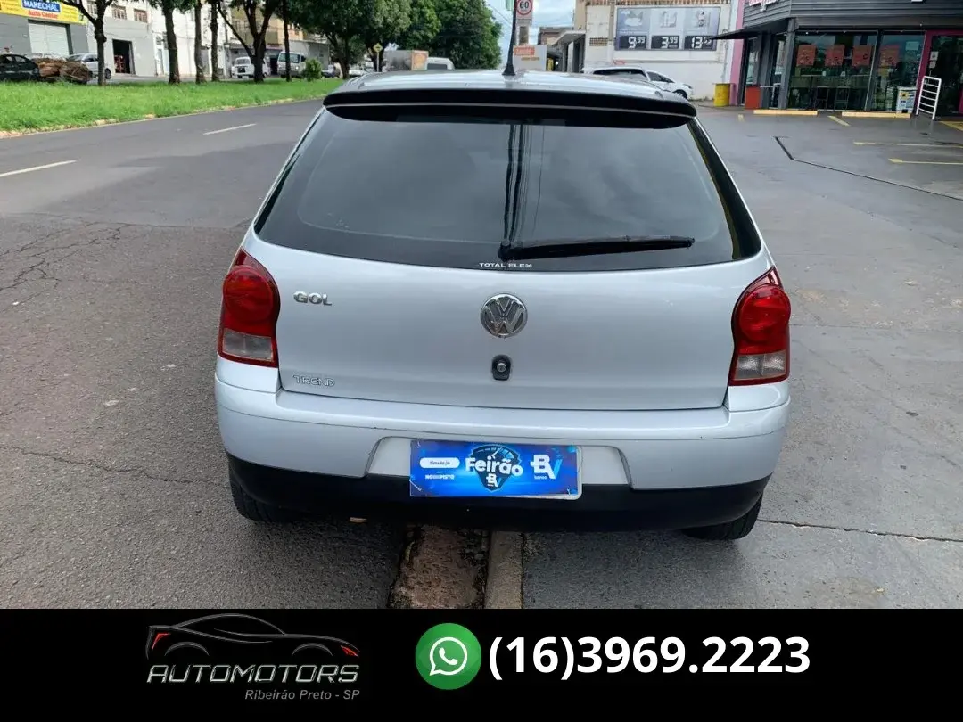 VOLKSWAGEN Gol - Foto