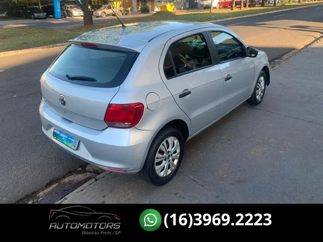 VOLKSWAGEN Gol - Foto