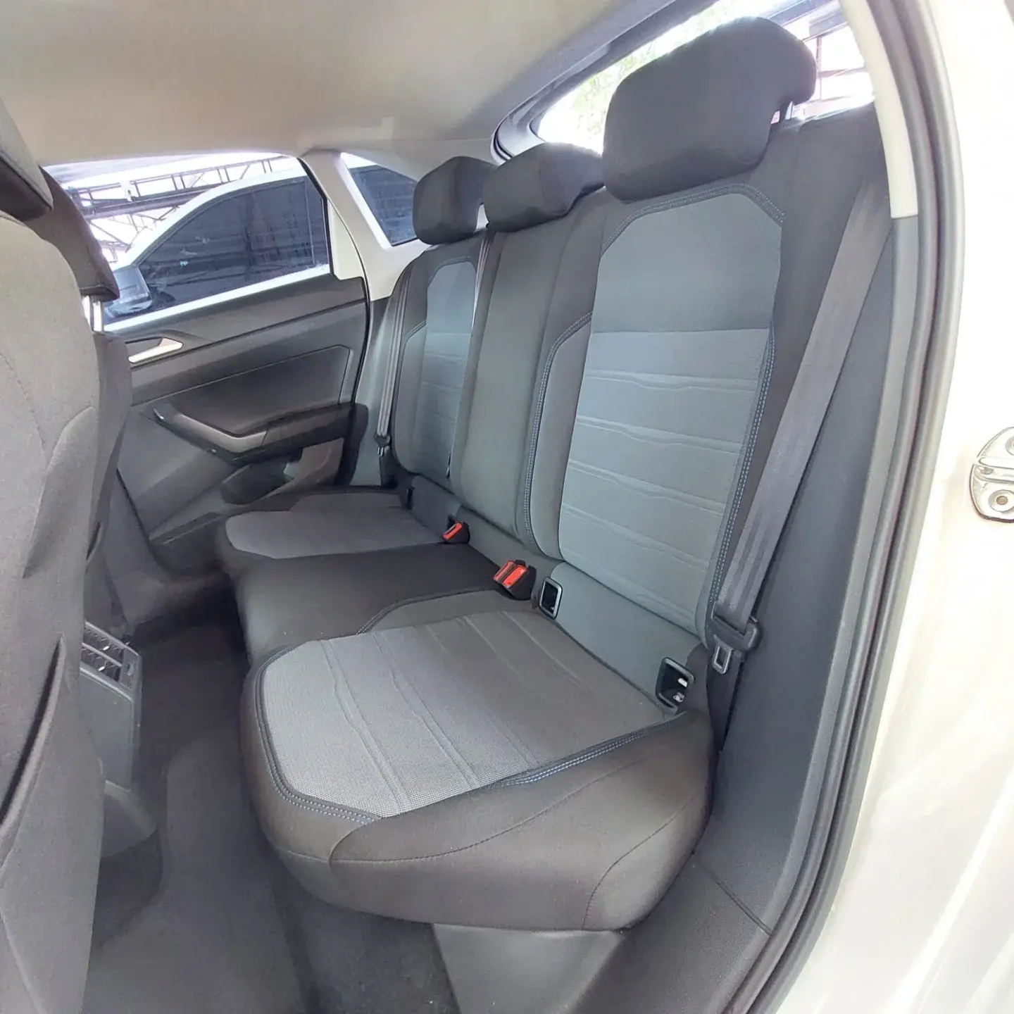 VOLKSWAGEN Nivus - Foto