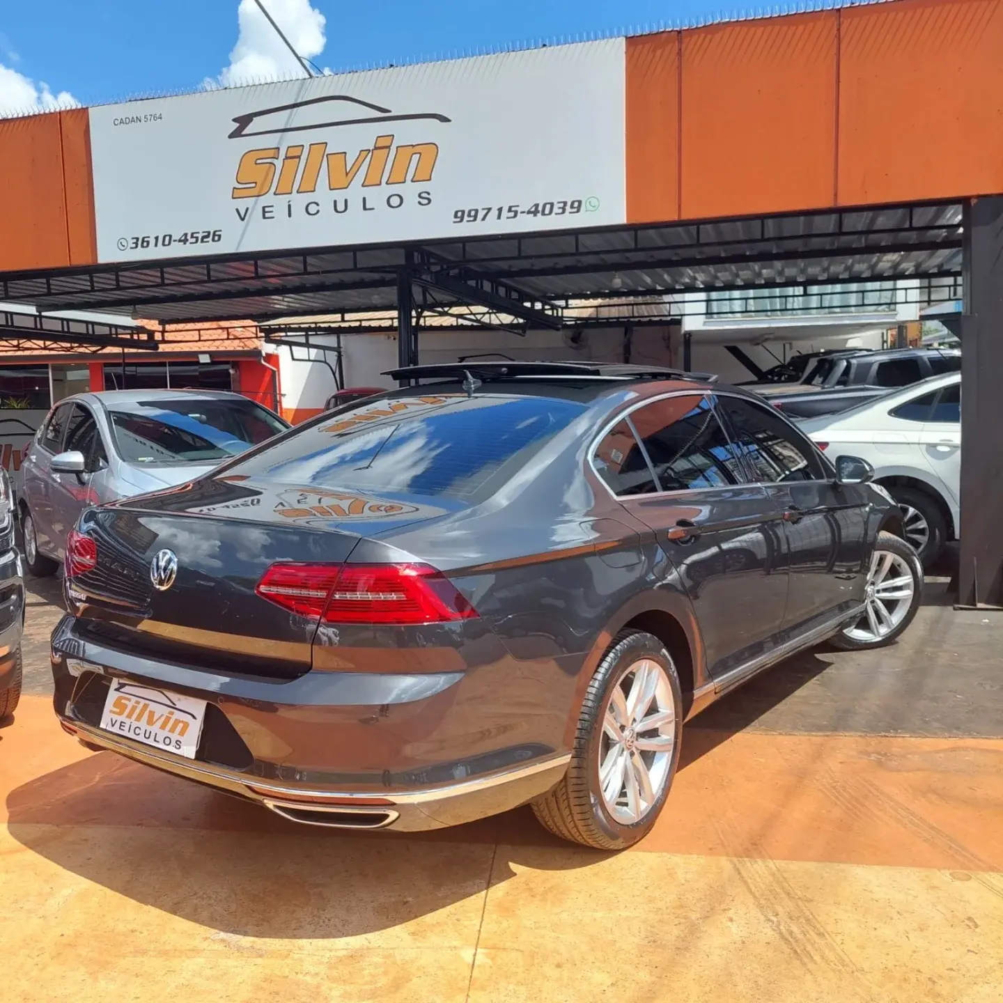 VOLKSWAGEN Passat - Foto