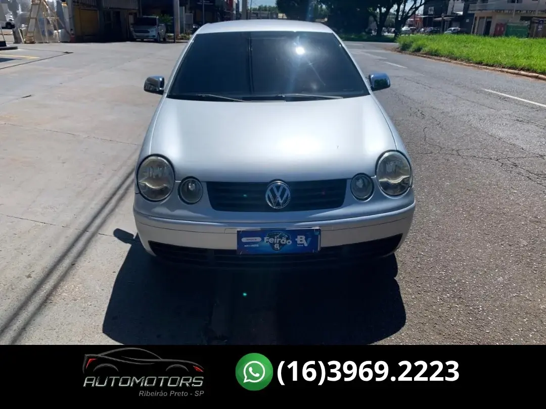 VOLKSWAGEN Polo Hatch - Foto