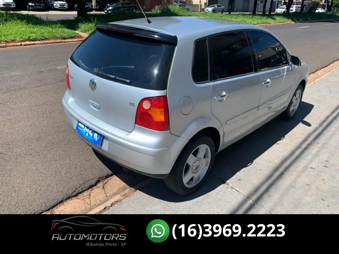VOLKSWAGEN Polo Hatch - Foto