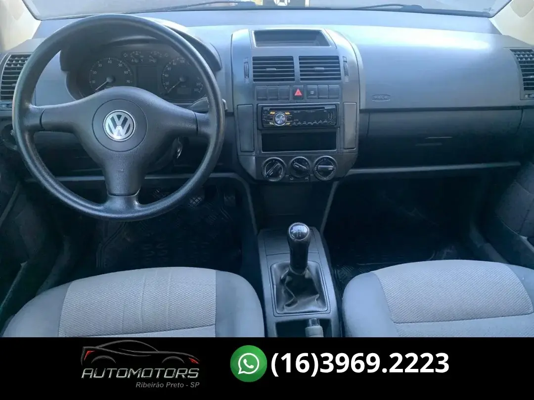 VOLKSWAGEN Polo Hatch - Foto