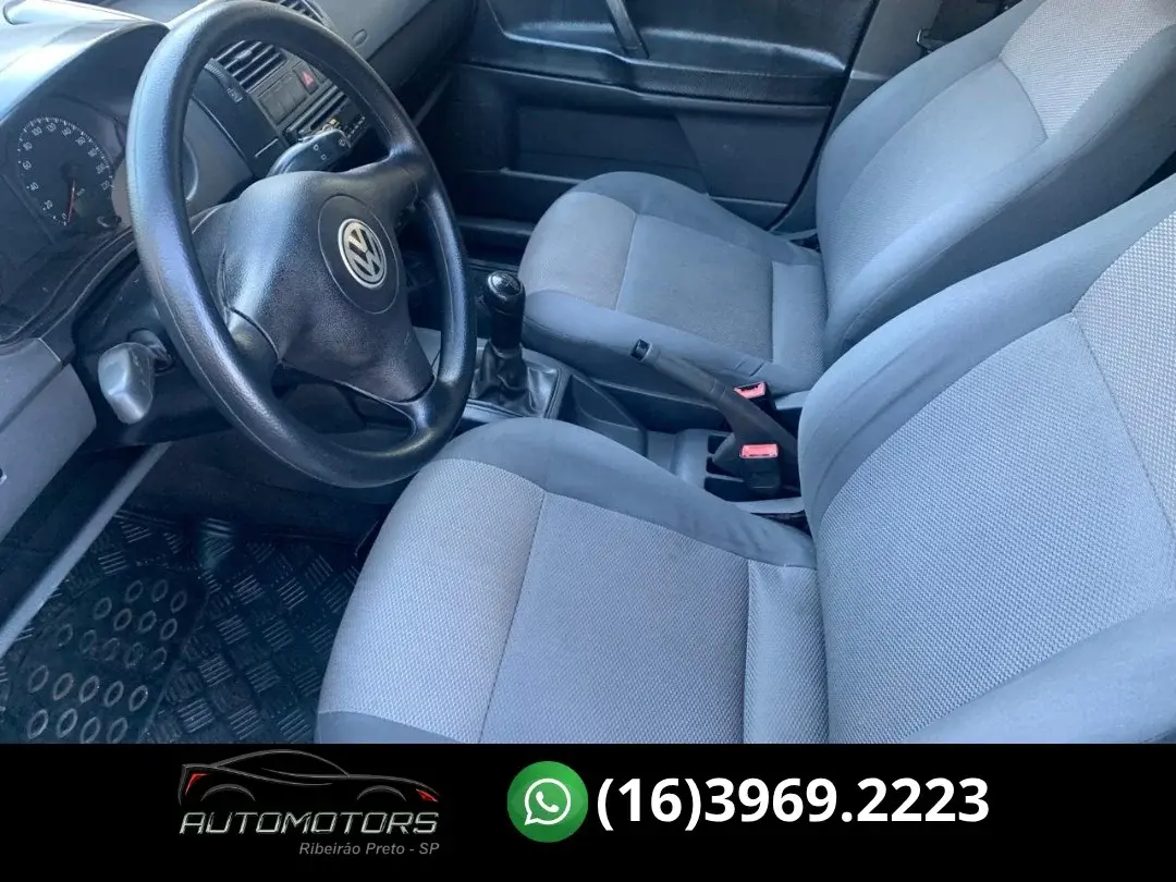 VOLKSWAGEN Polo Hatch - Foto