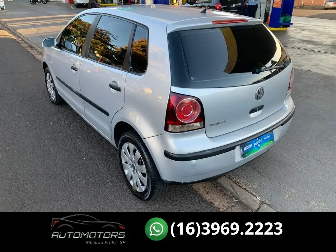 VOLKSWAGEN Polo Hatch - Foto