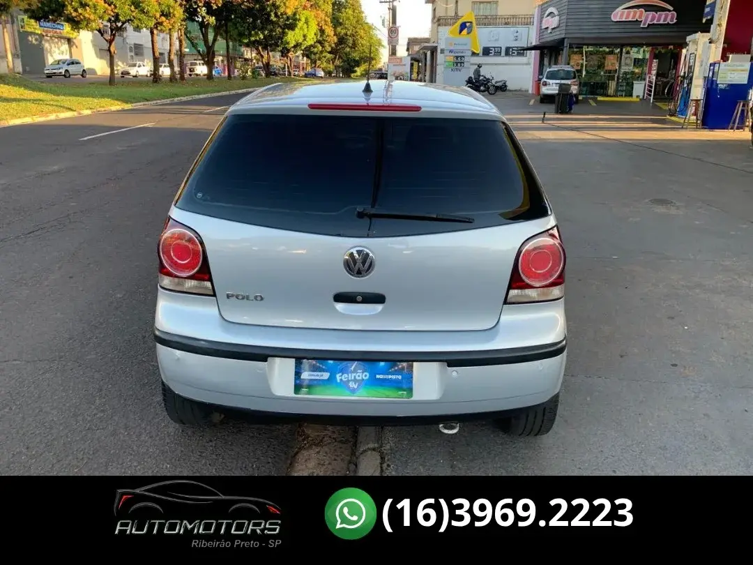 VOLKSWAGEN Polo Hatch - Foto