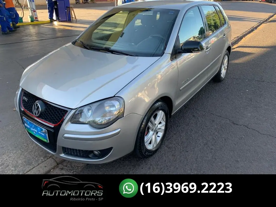 VOLKSWAGEN Polo Hatch - Foto
