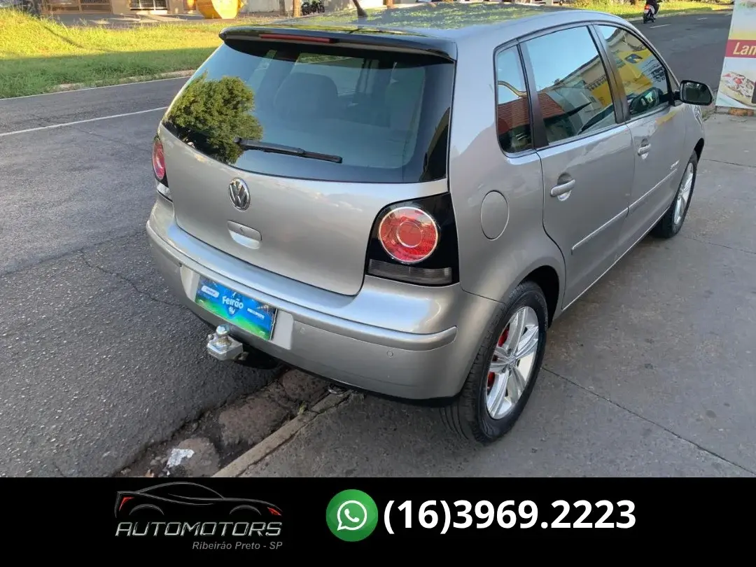 VOLKSWAGEN Polo Hatch - Foto
