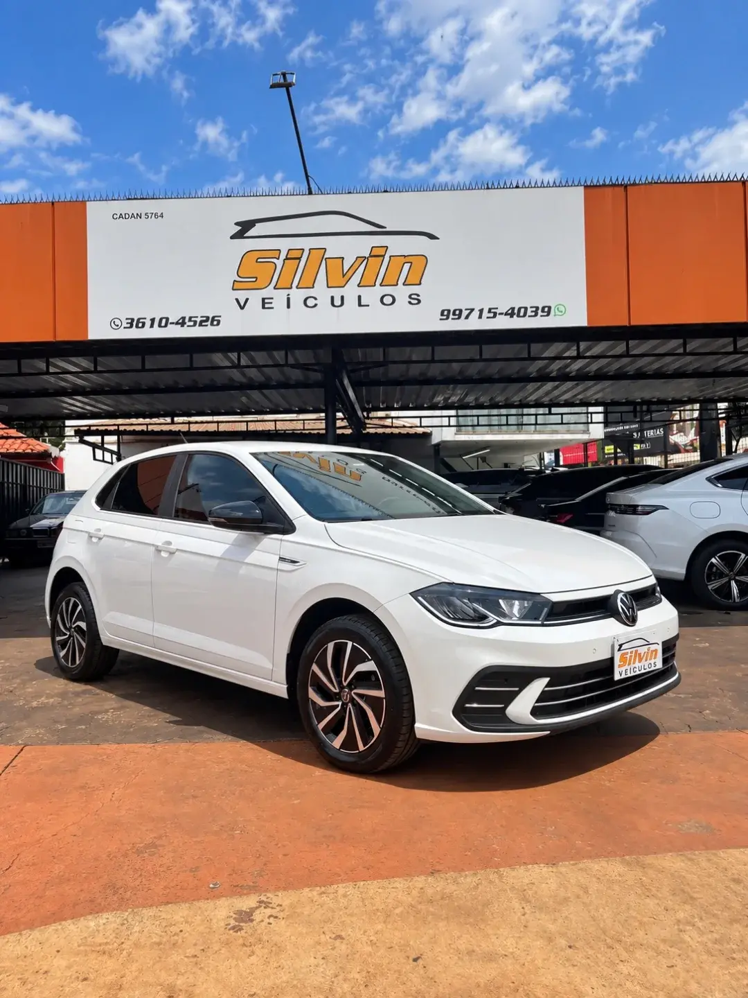 VOLKSWAGEN Polo Hatch