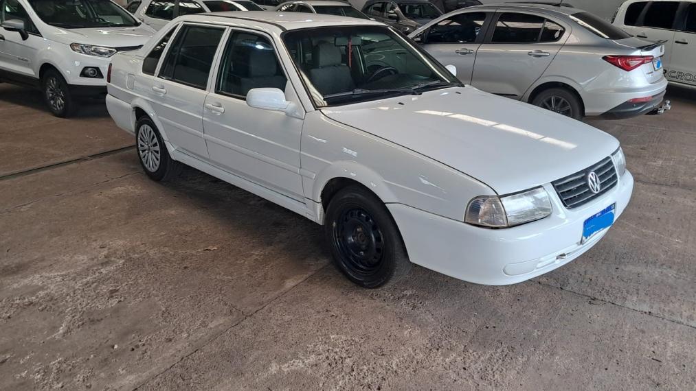 VOLKSWAGEN Santana - Foto