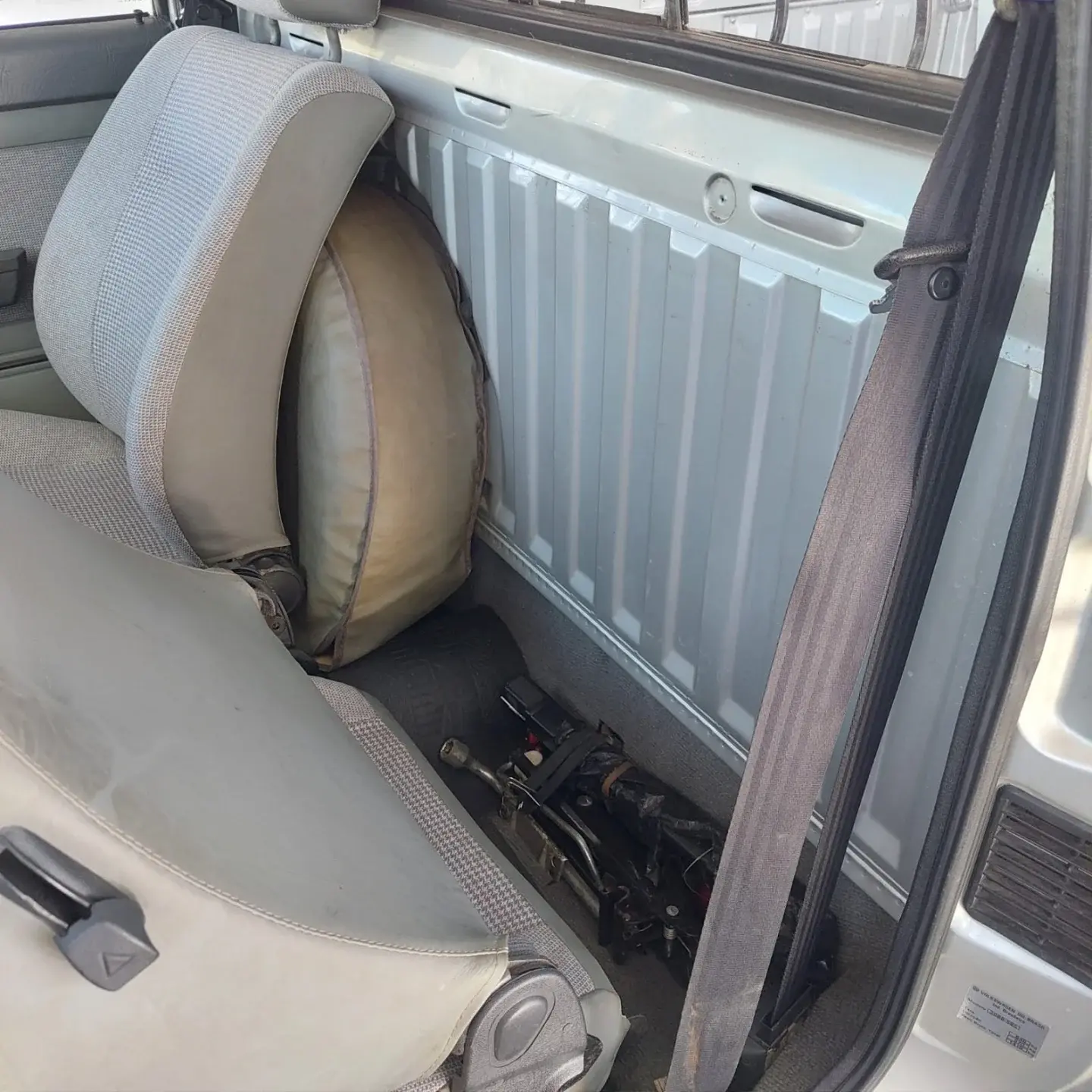 VOLKSWAGEN Saveiro - Foto