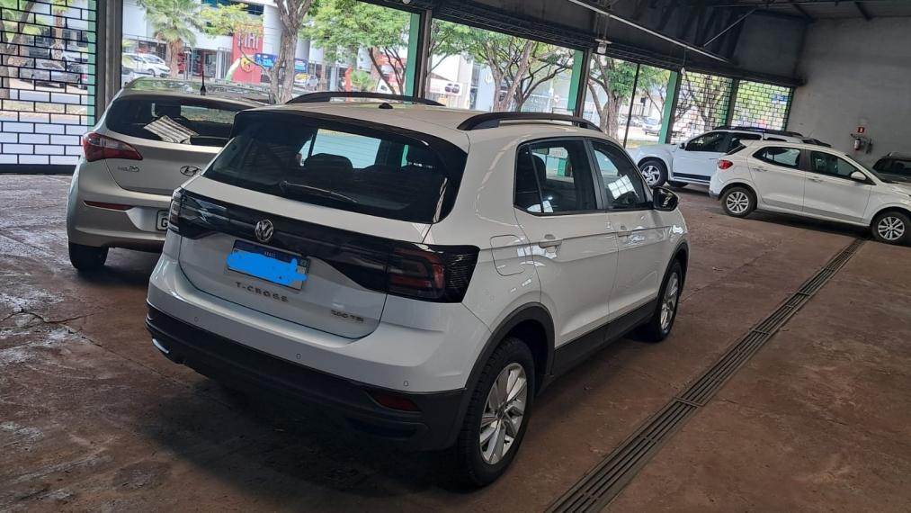 VOLKSWAGEN T-Cross - Foto