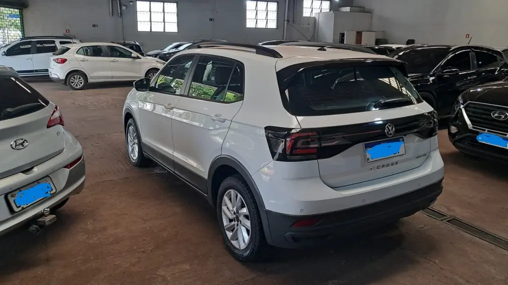 VOLKSWAGEN T-Cross - Foto