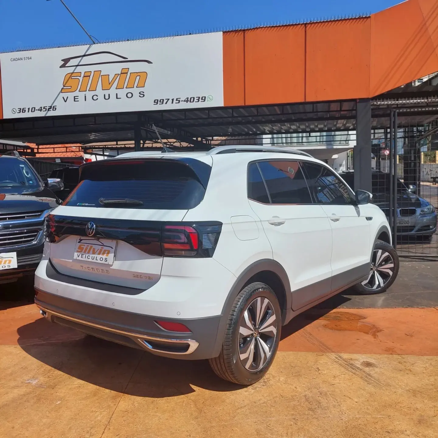 VOLKSWAGEN T-Cross - Foto