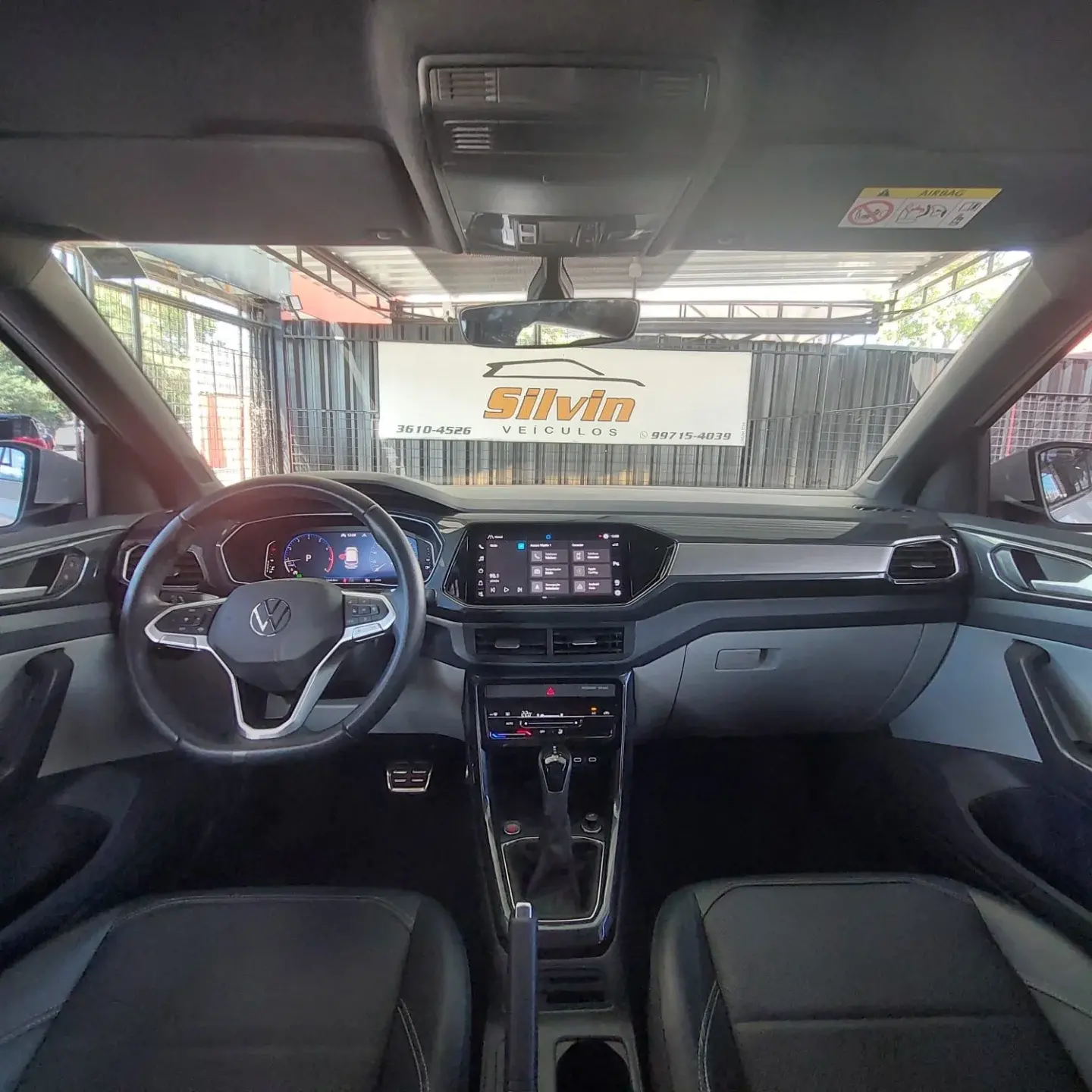 VOLKSWAGEN T-Cross - Foto