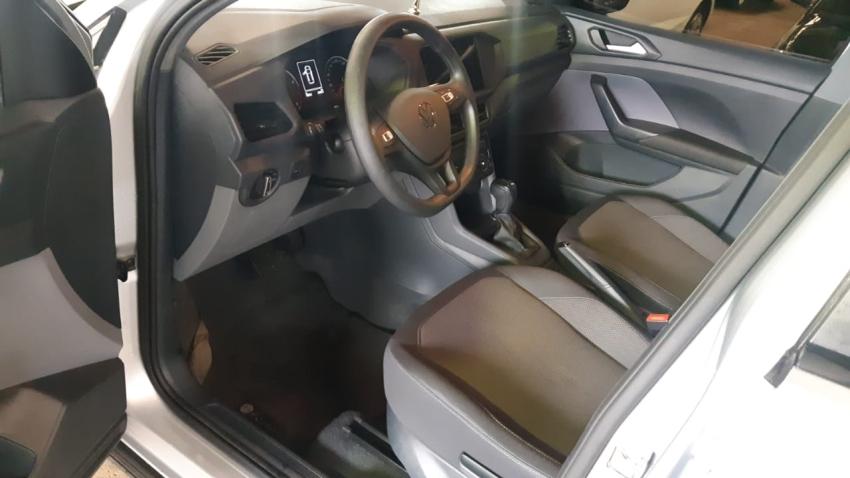 VOLKSWAGEN T-Cross - Foto