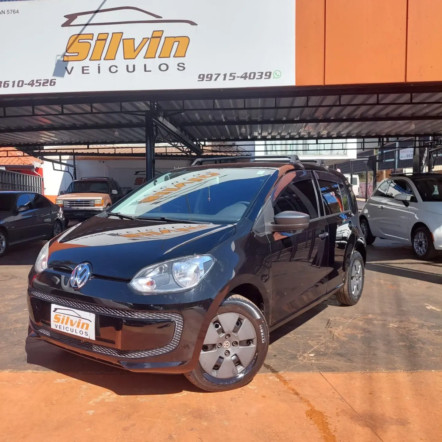 VOLKSWAGEN UP - Foto
